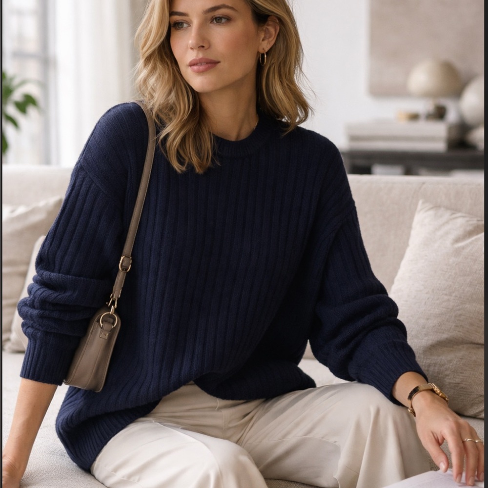 Giorgiolini Italian 100%‎ Wool Oversized Crewneck – Quiet Luxury Navy